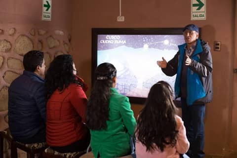 Foto 2 de Tour Astronómico Planetarium Cusco